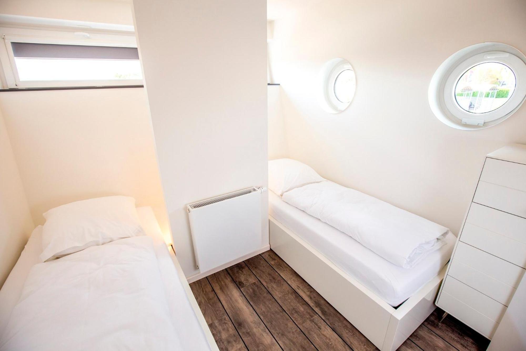Kyst 5410 Floating Home 1 노이슈타트인홀슈타인 외부 사진